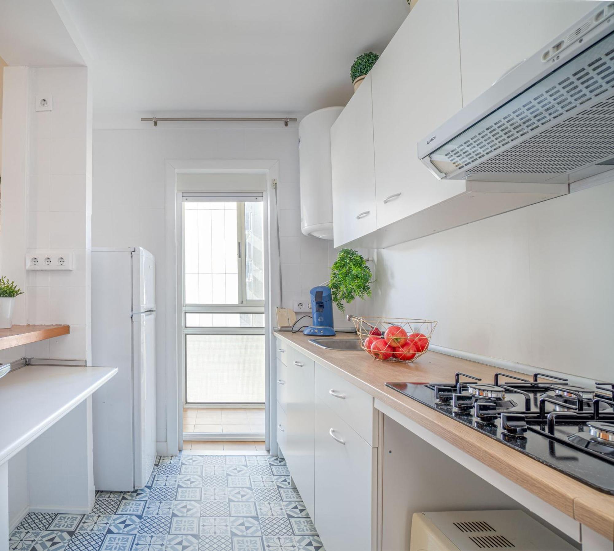 Est1-Spaciouss Appartment In The Beach, Bbq, Downtonwn, Parking, Fast Wifi Fibre Росес Екстер'єр фото